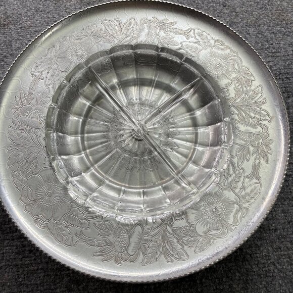 Vintage Lazy Susan Serving Tray Divided Glass Insert Floral Scroll Aluminum‎ 60s - Picture 2 of 14
